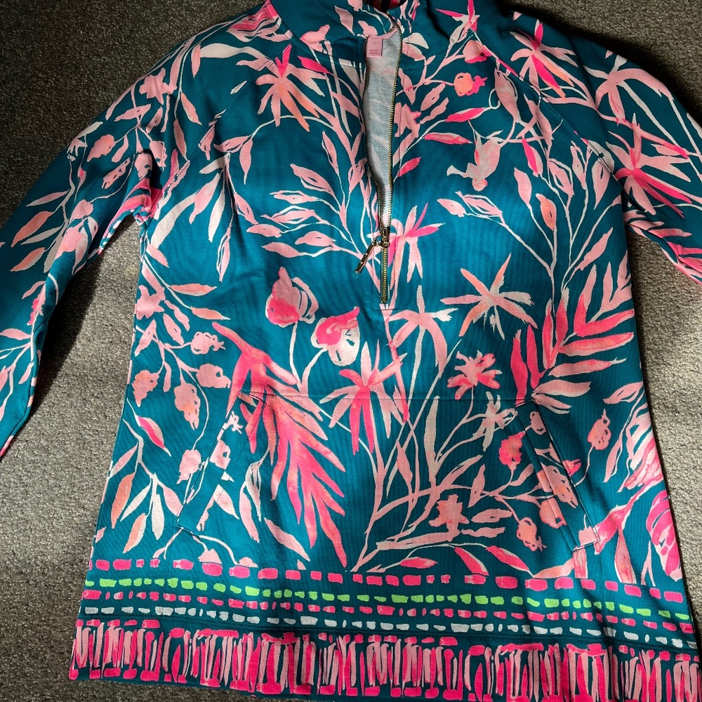 Lilly Pulitzer 1/4 zip athletic pullover. Kangaroo pocket. Great condition